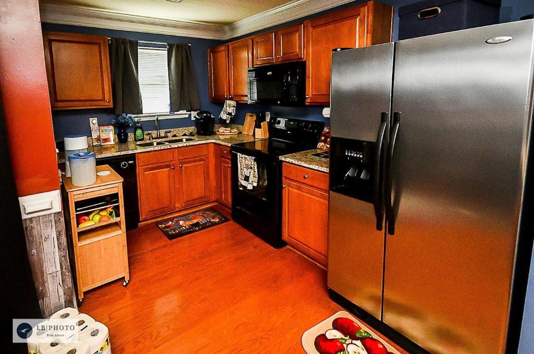 Amazing Large 3 Bed House With King Bed Less Than 10 Miles To Dtwn Atlanta Bagian luar foto