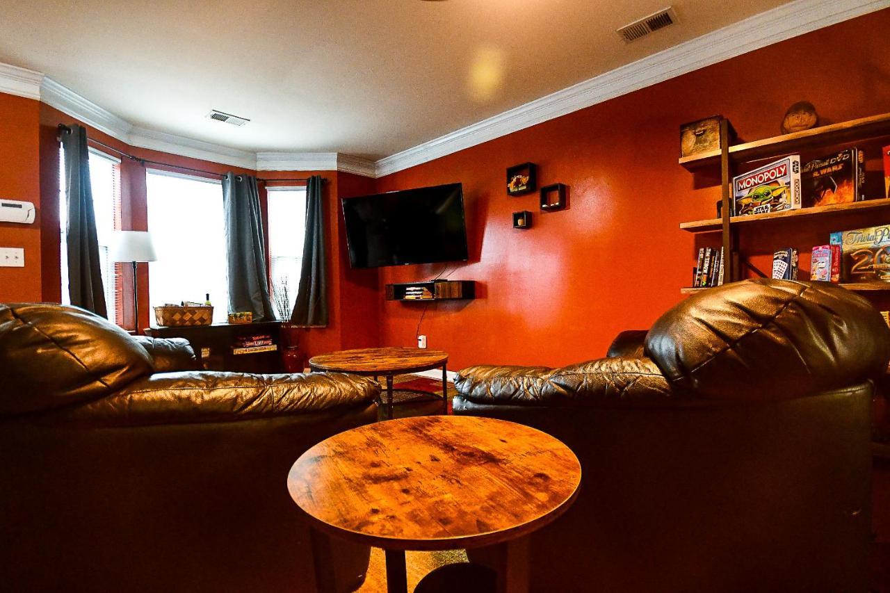 Amazing Large 3 Bed House With King Bed Less Than 10 Miles To Dtwn Atlanta Bagian luar foto