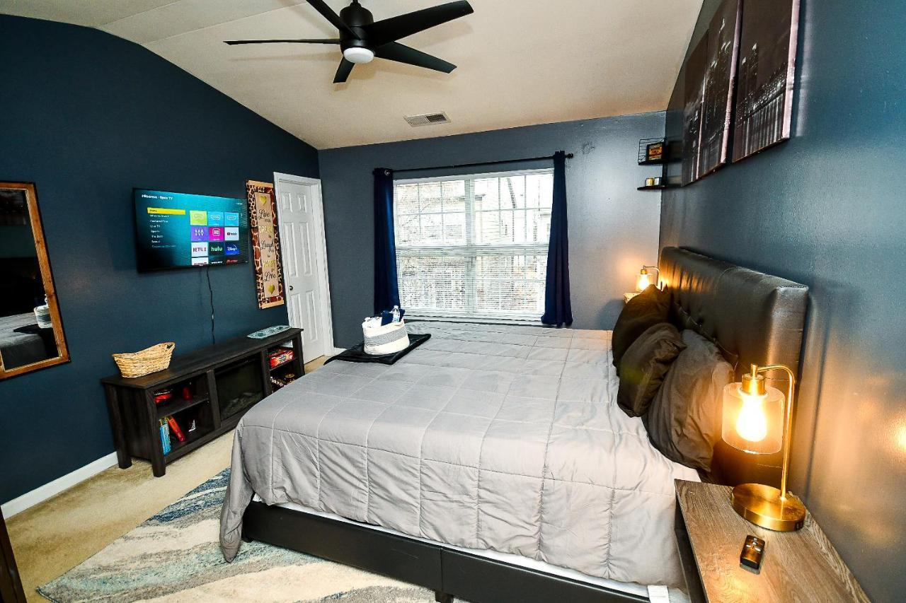 Amazing Large 3 Bed House With King Bed Less Than 10 Miles To Dtwn Atlanta Bagian luar foto