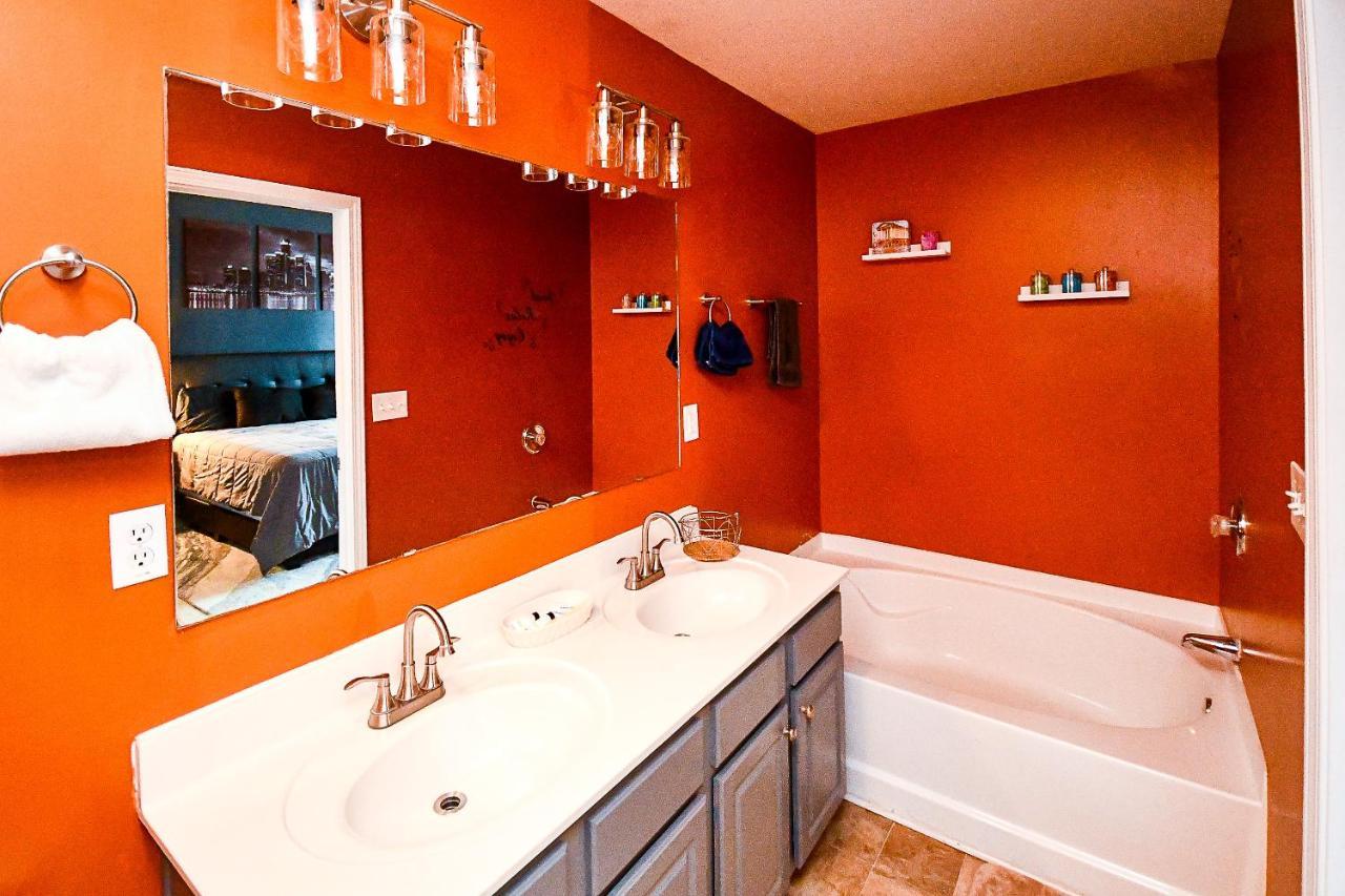 Amazing Large 3 Bed House With King Bed Less Than 10 Miles To Dtwn Atlanta Bagian luar foto